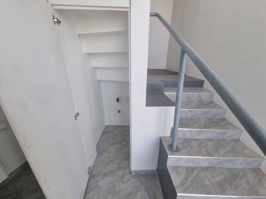 To Let 2 Bedroom Property for Rent in Tamboerskloof Western Cape